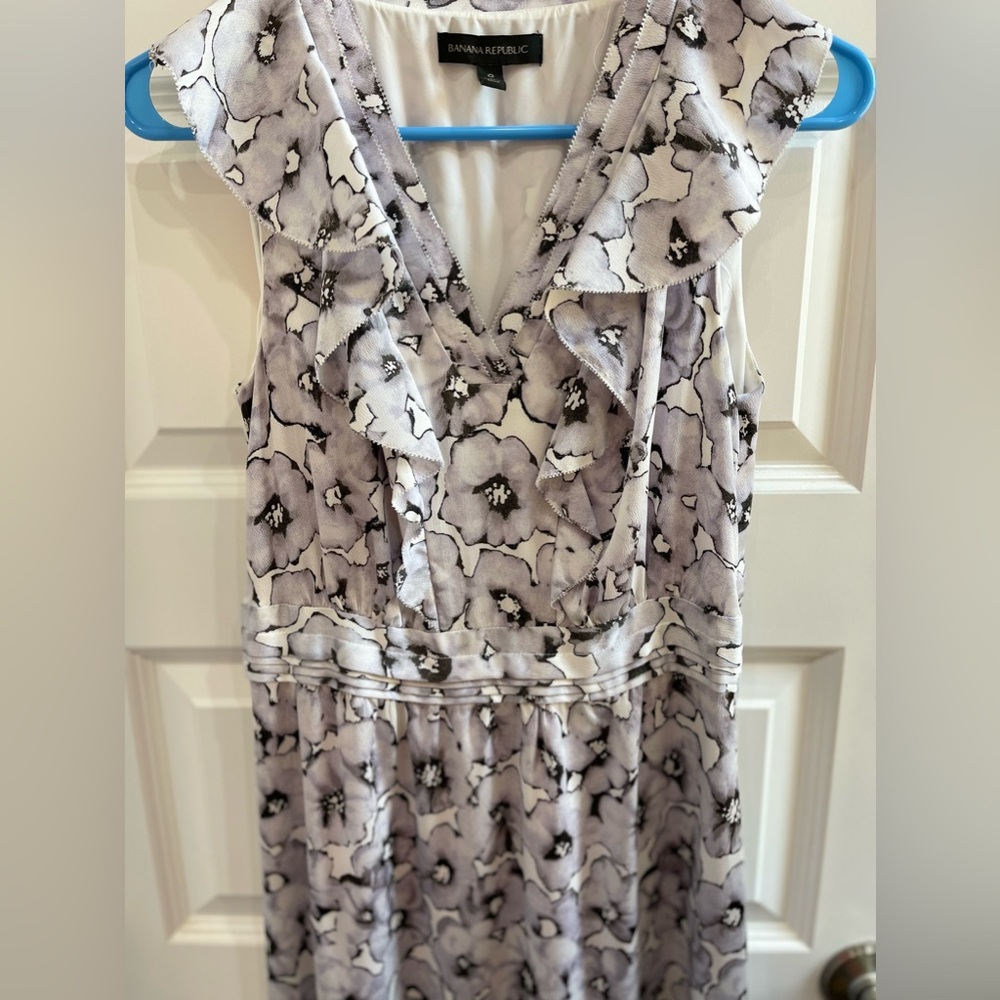 Floral Banana republic maxi dress size zero